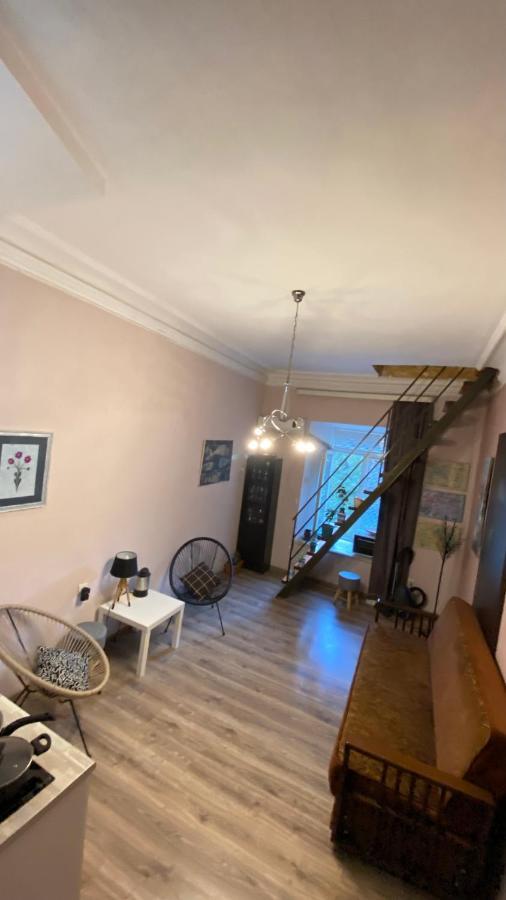 Art Apartment In Kala Tbilisi Historic District Buitenkant foto